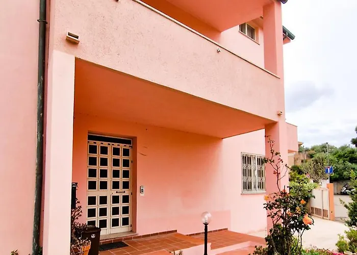 Laureliving Holiday Home Residenza Turati La Maddalena