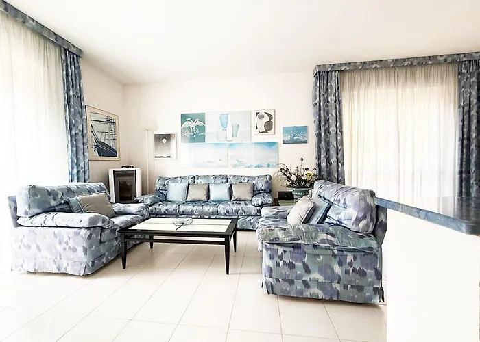 Laureliving Holiday Home Residenza Turati Apartman