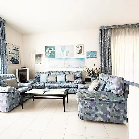 Pgs Immobiliare Srls Residenza Turati Bilocale Con Terrazza E Parcheggio Privato Apartment